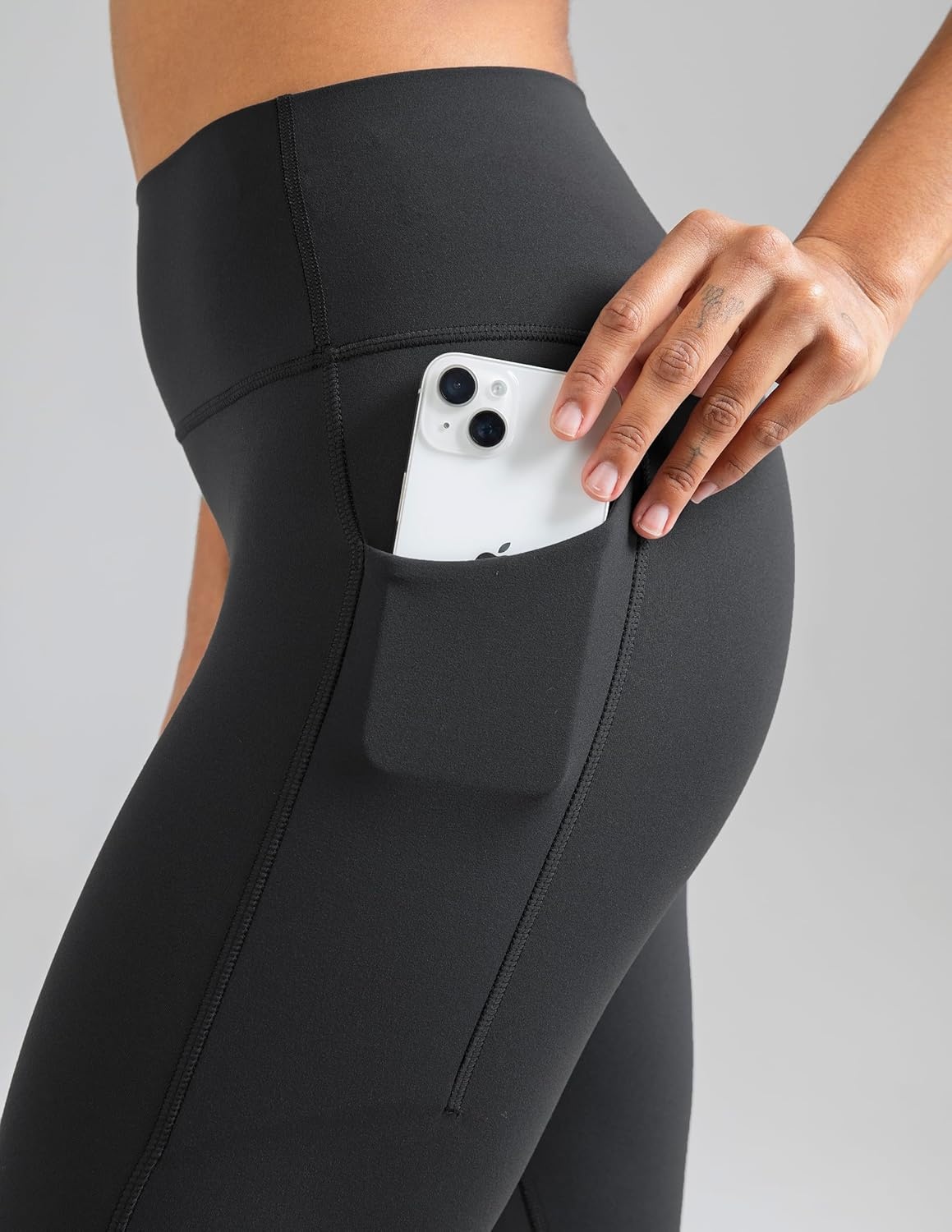 image:imageColorfulkoala Womens Dreamlux HighWaisted No Front Seam Yoga Leggings with PocketsBlack