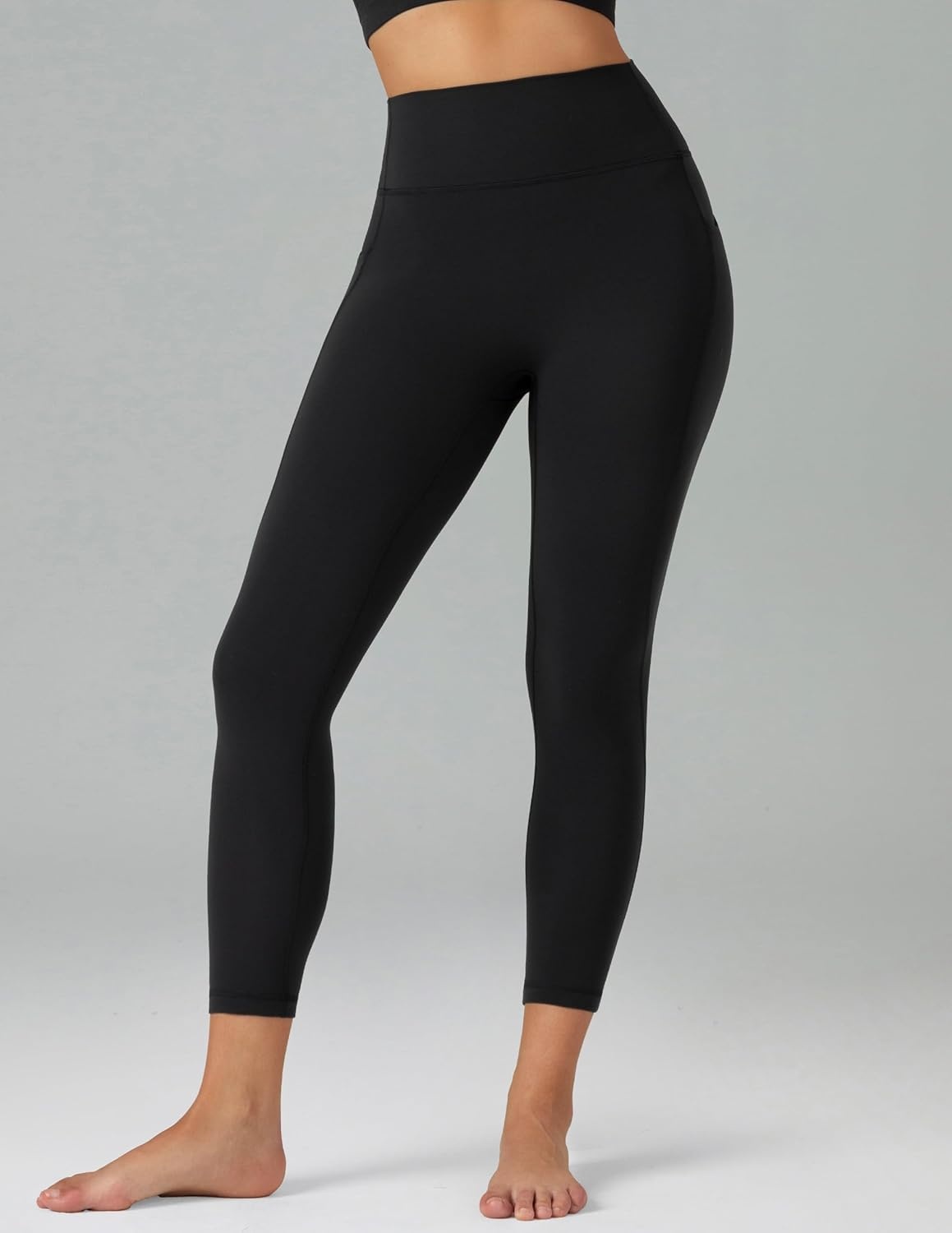 image:imageColorfulkoala Dreamlux No Front Seam Capri Leggings with Pockets for Women High Waisted 21 Buttery Soft Yoga PantsAblack