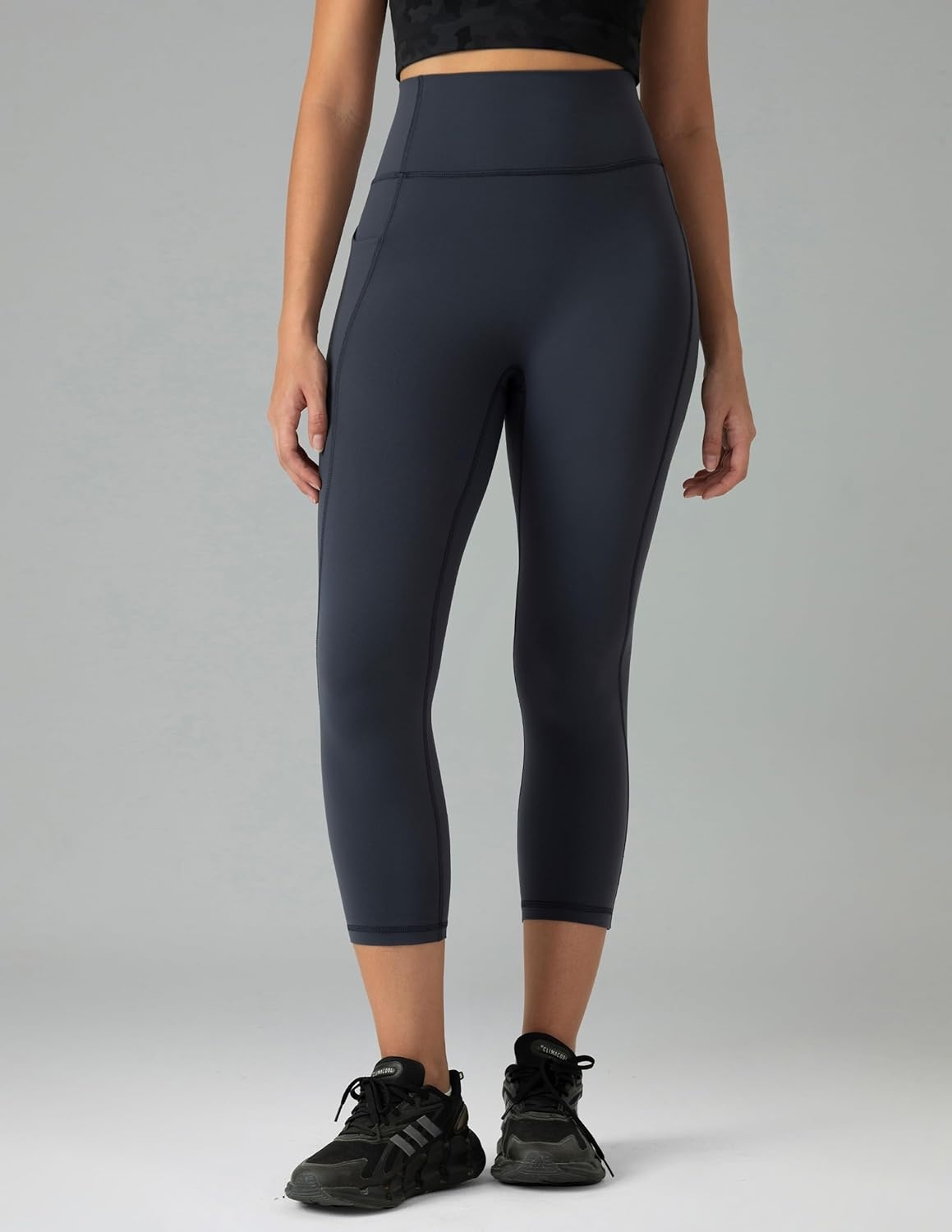 image:imageColorfulkoala Dreamlux No Front Seam Capri Leggings with Pockets for Women High Waisted 21 Buttery Soft Yoga PantsBlue Ink