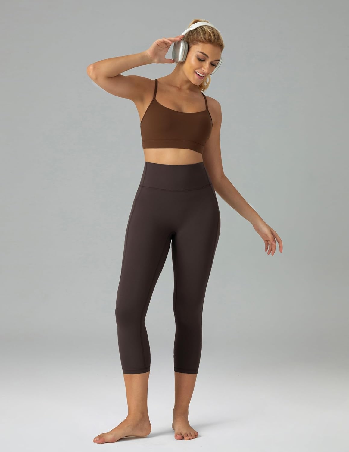 image:imageColorfulkoala Dreamlux No Front Seam Capri Leggings with Pockets for Women High Waisted 21 Buttery Soft Yoga PantsEspresso