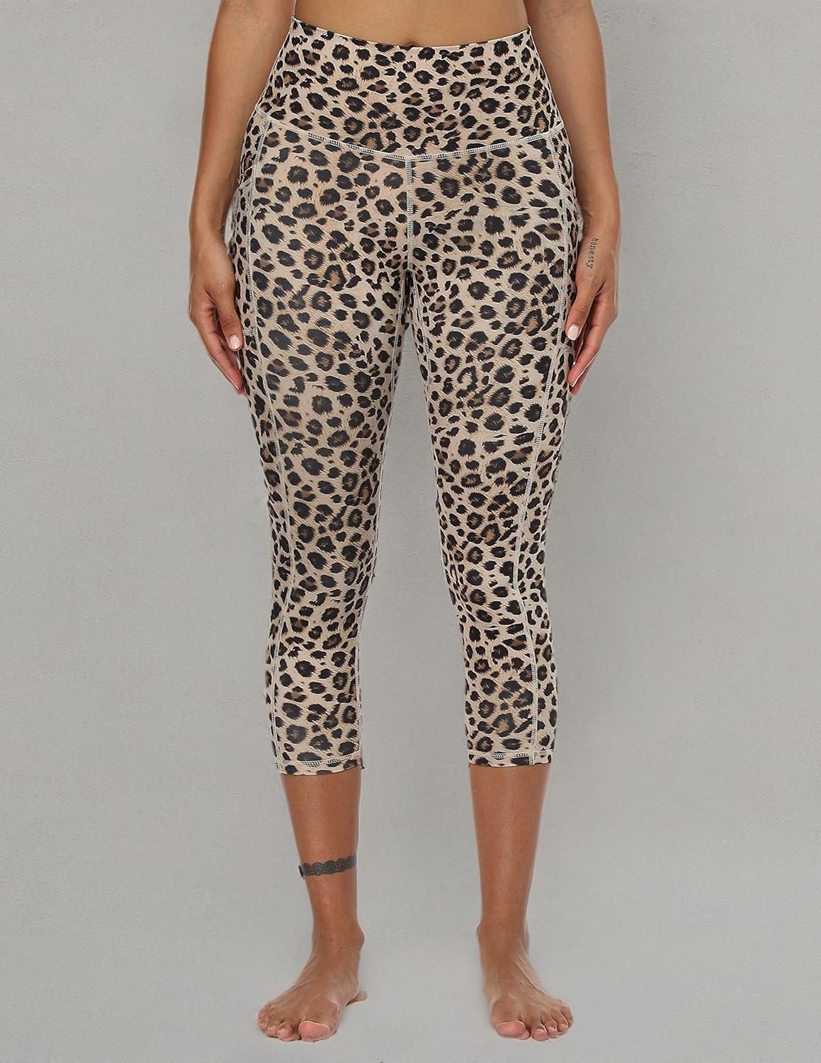 image:imageColorfulkoala Womens High Waisted Yoga Capris 21 Inseam Leggings with PocketsLeopard