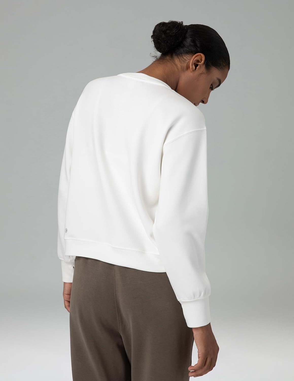 image:imageColorfulkoala Womens Long Sleeve Athletic Sweatshirt Crewneck Velvra Modal Pullover TopsWhite